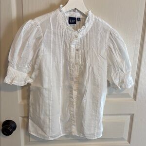 GAP White Blouse with Puff Sleeves and Pintucks